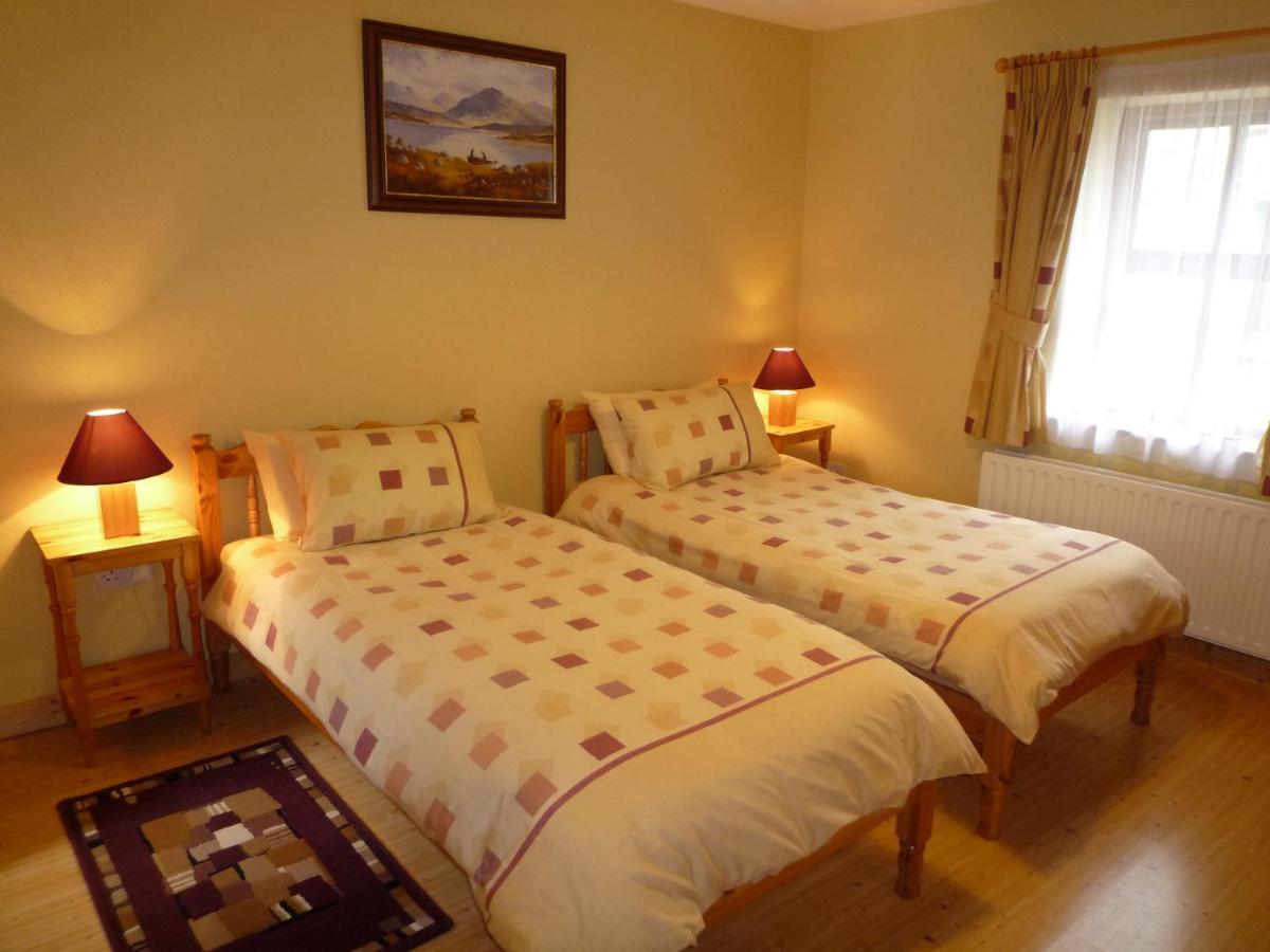 Lakeside Lodge Bantry By Trident Holiday Homes Buitenkant foto